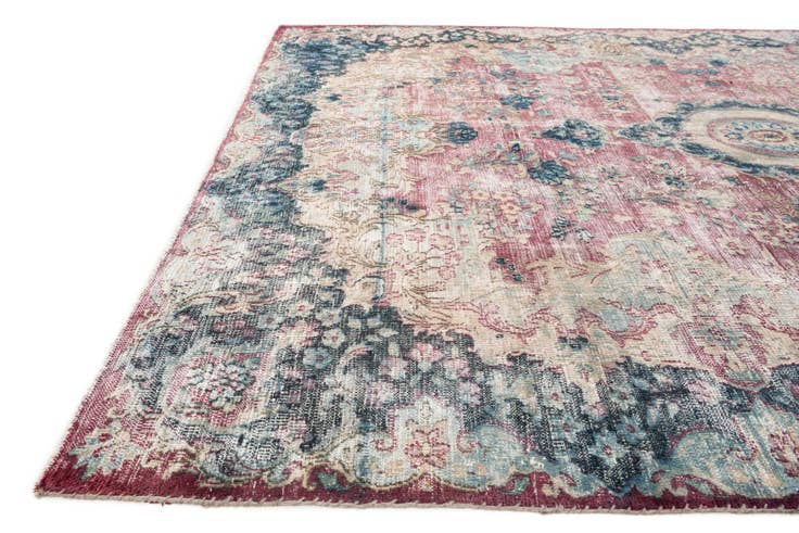 Detail image of 6' 6 x 9' 3 Hand Knotted Ultra Vintage Persian Wool Rug