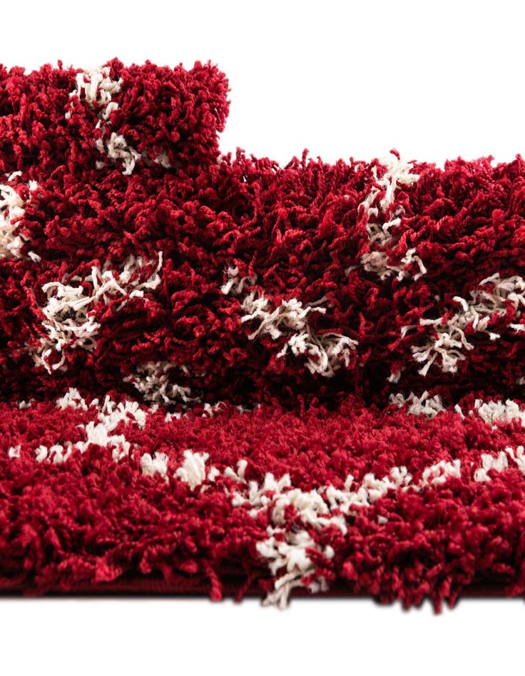 Detail image of 4' x 6' Lattice Shag Oval Rug