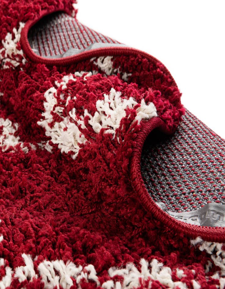 Detail image of 9' x 12' Lattice Shag Rug