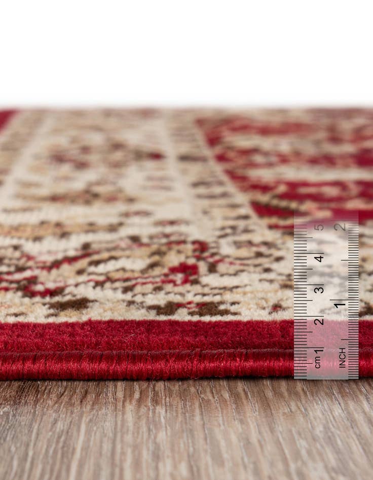 Detail image of 4' x 4' Kashan Design Round Rug