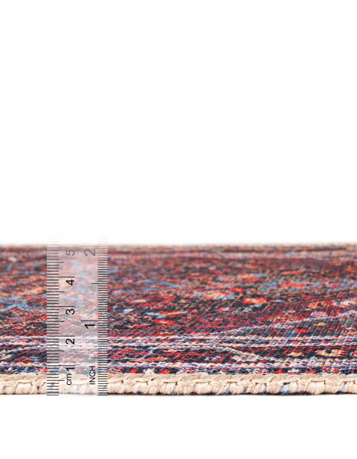 Detail image of 3' 6 x 3' 6 Washable Timeless Round Rug