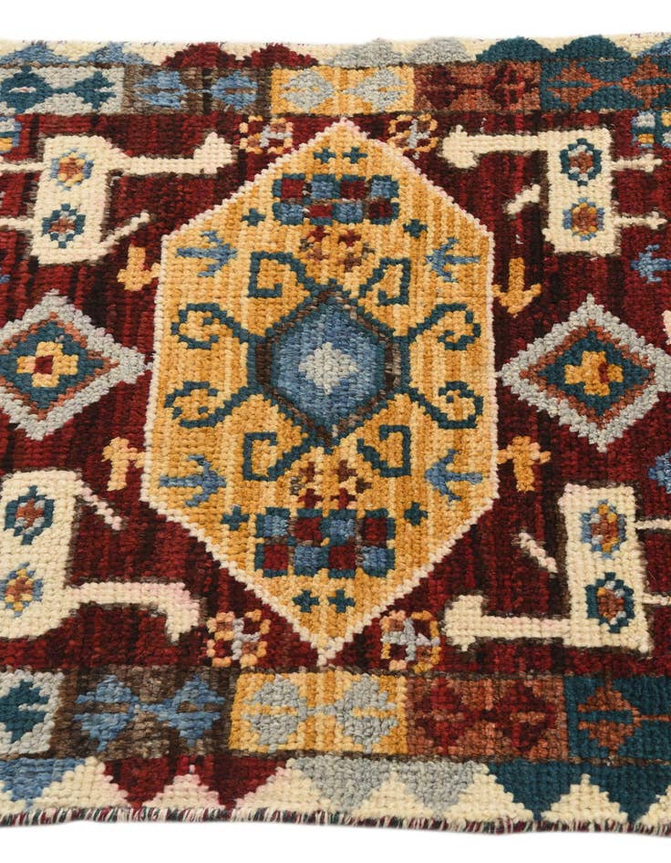 Detail image of 2' 6 x 10' 4  Hand Knotted Darya Wool Runner Rug