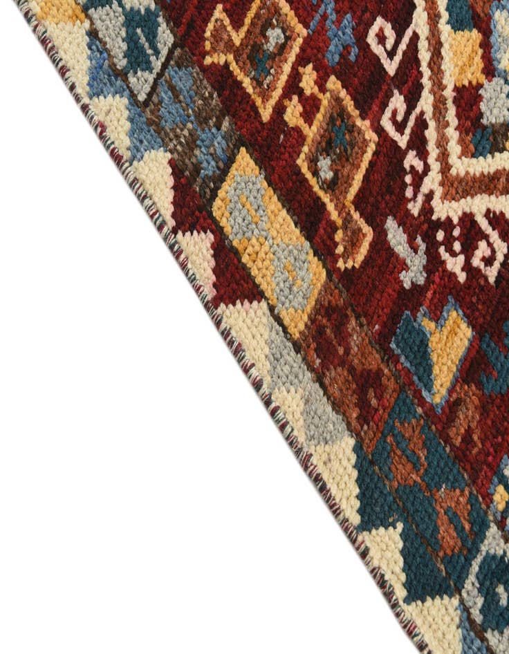 Detail image of 2' 6 x 10' 4  Hand Knotted Darya Wool Runner Rug