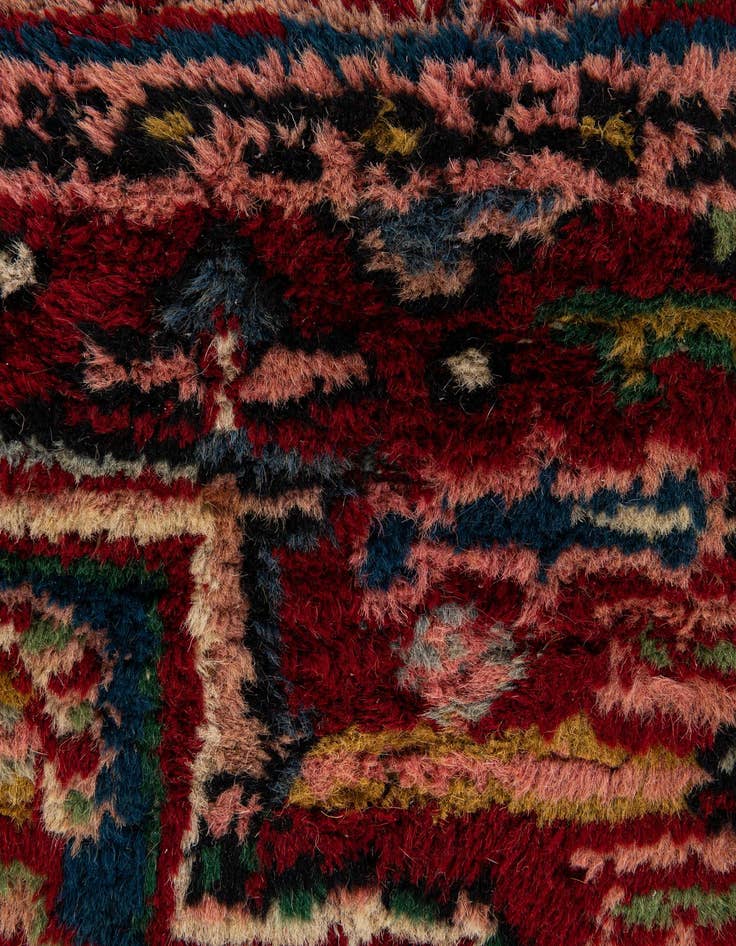 Detail image of 2' 7 x 11' 1  Hand Knotted Gharajeh Wool Runner Rug