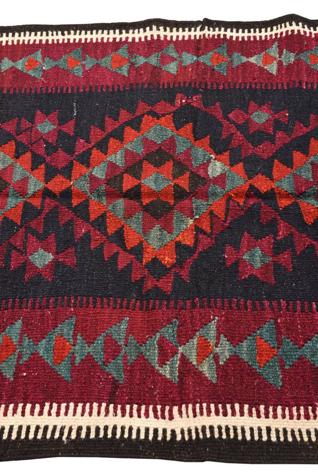 Detail image of 4' x 8' Hand Woven Kilim Fars Wool Runner Rug