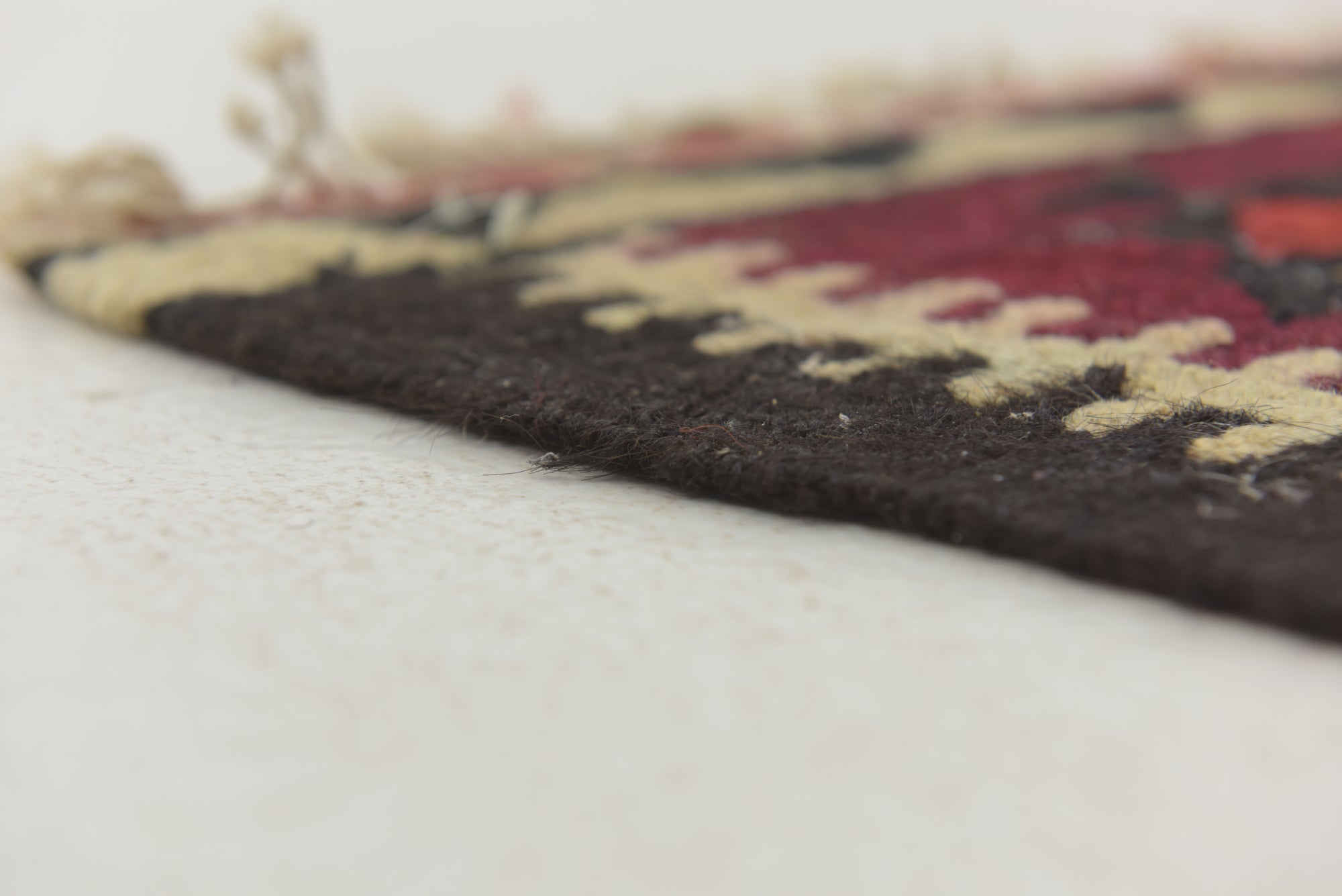 4' x 9' 4 Hand Woven Kilim Fars Wool Runner Rug