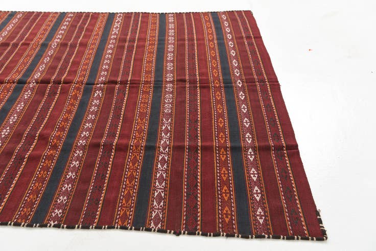 Detail image of 5' 9 x 12' Hand Knotted Kilim Fars Persian Wool Runner Rug