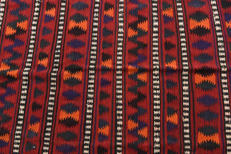 Detail image of 4' 7 x 9' 5 Hand Woven Kilim Fars Wool Runner Rug