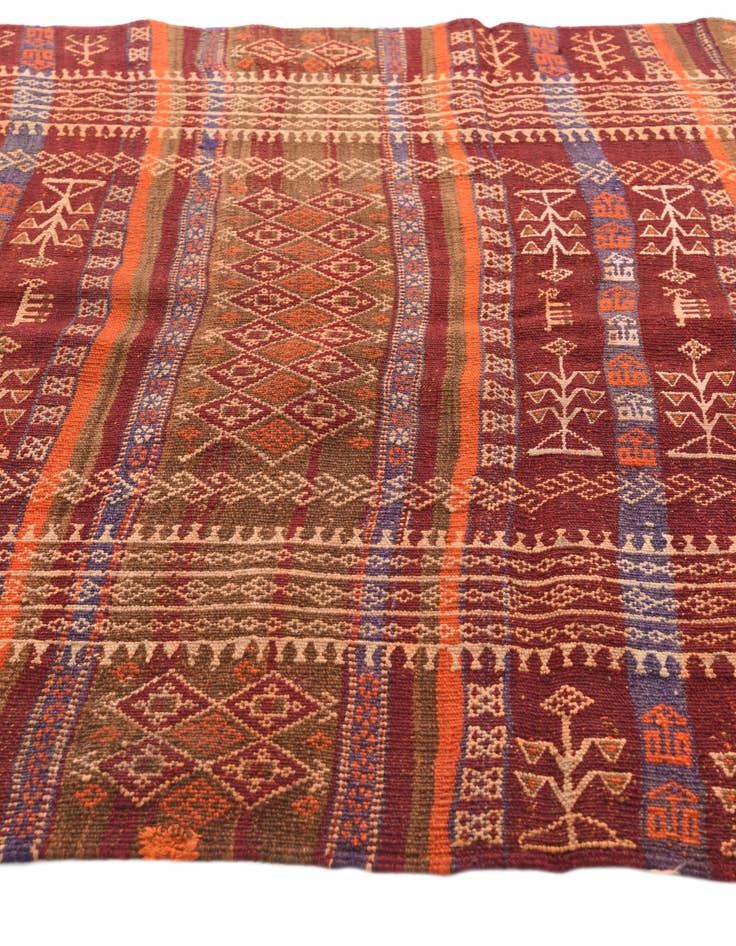 Detail image of 4' 9 x 11' 2  Hand Woven Kilim Fars Wool Runner Rug