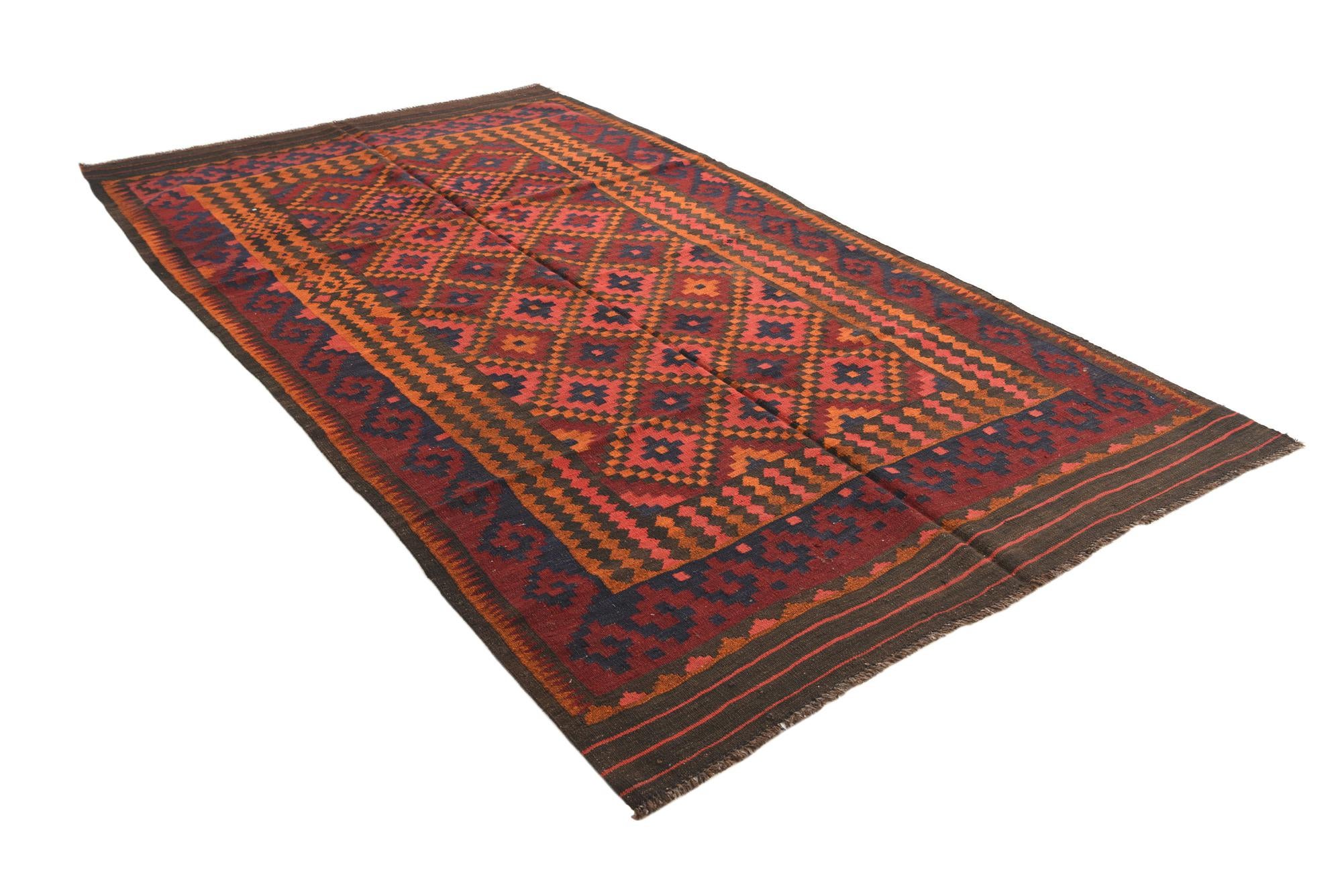5' 6 x 9' 10 Hand Woven Kilim Fars Wool Runner Rug