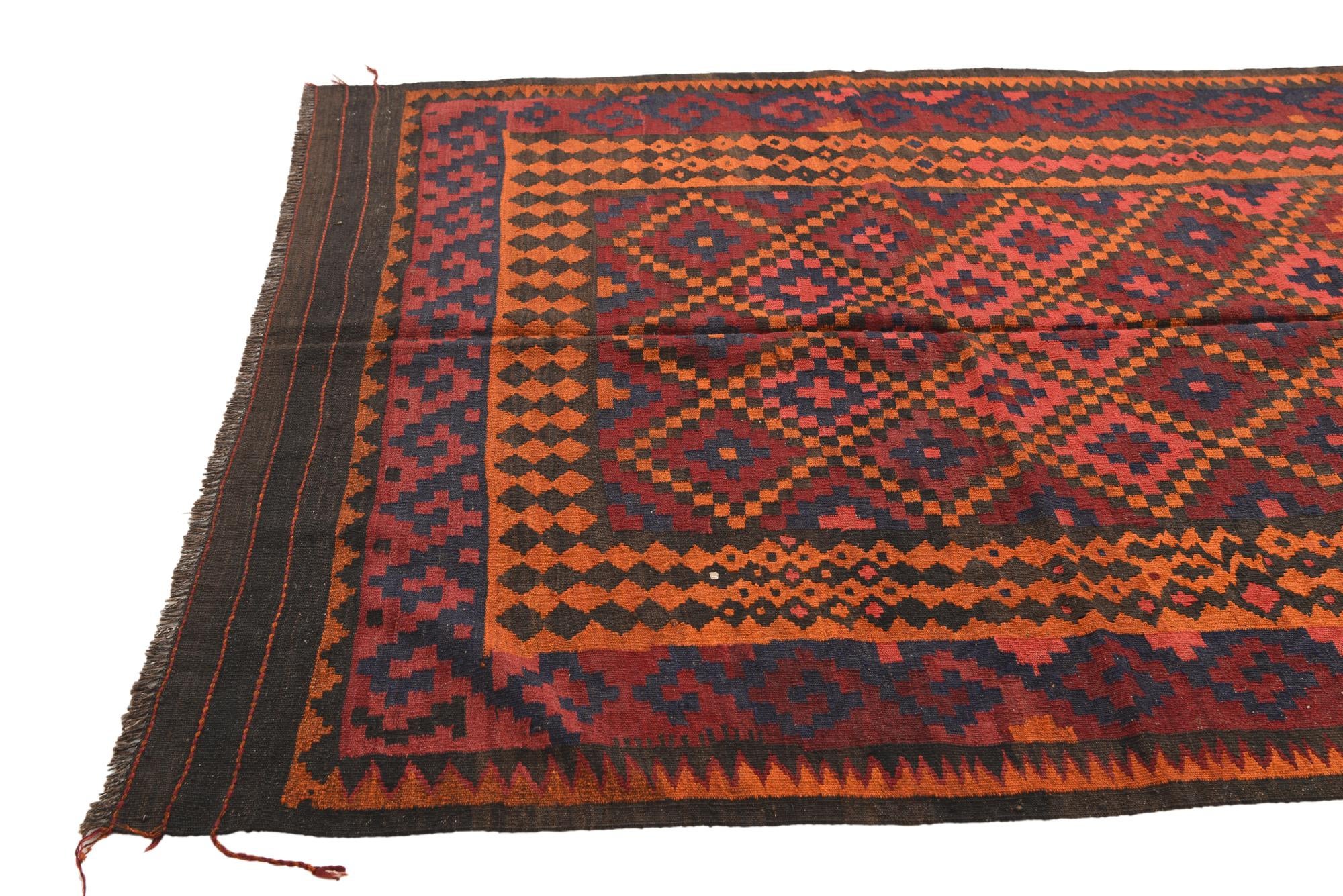 5' 6 x 9' 10 Hand Woven Kilim Fars Wool Runner Rug