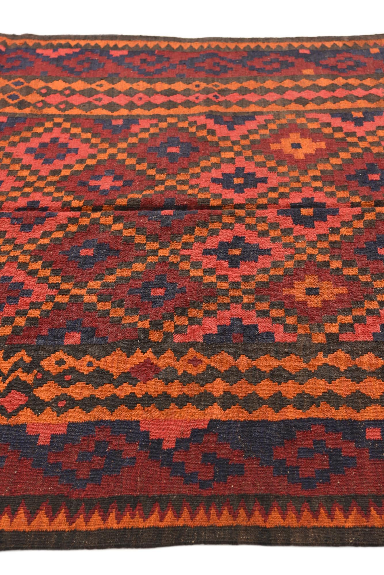 5' 6 x 9' 10 Hand Woven Kilim Fars Wool Runner Rug