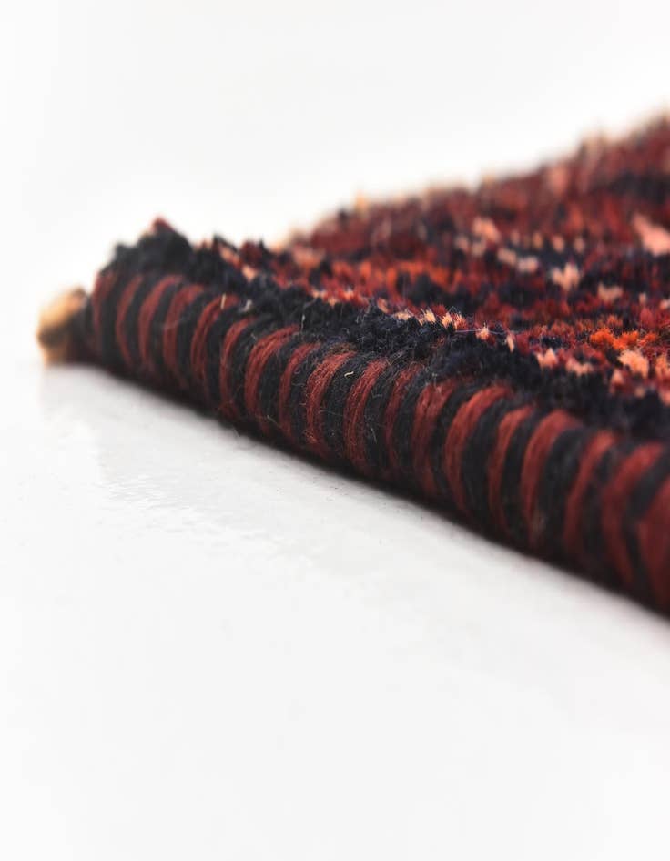 Detail image of 4' 5 x 12' 3  Hand Knotted Shiraz Persian Wool Runner Rug