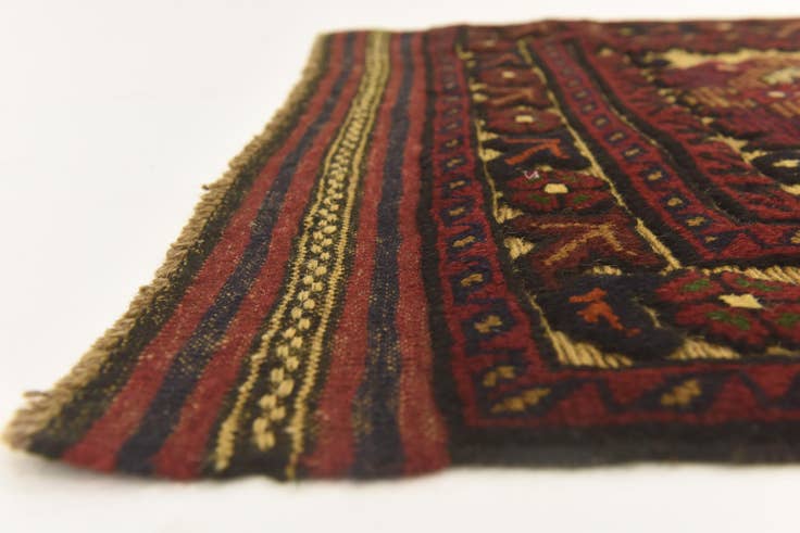 Detail image of 2' 6 x 4' 7 Hand Knotted Sumak Wool Runner Rug