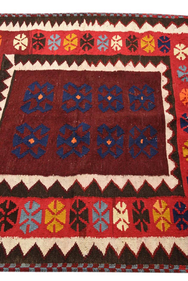 Detail image of 4' 1 x 4' 2 Hand Woven Kilim Fars Wool Square Rug