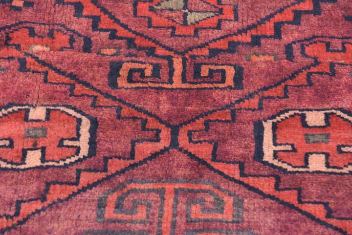 4' 7 x 4' 7 Shiraz Wool Square Rug