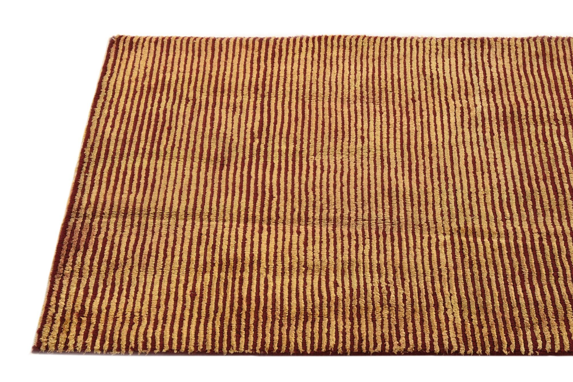 2' 4 x 4' 8 Hand Knotted Nepal Runner Rug