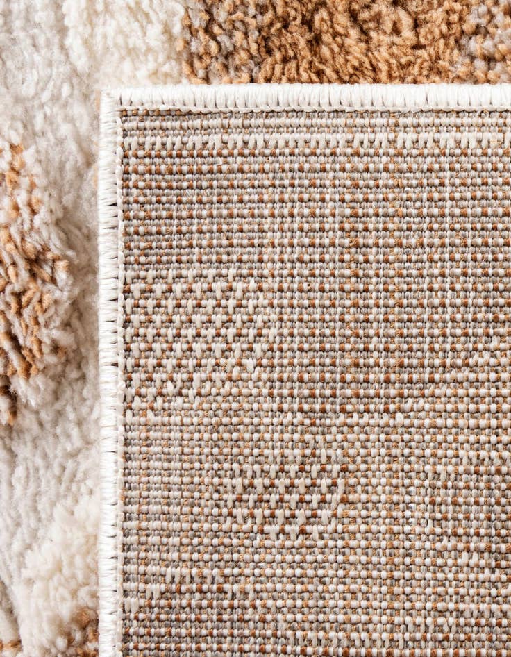 Detail image of 5' x 8' Sepia Rug