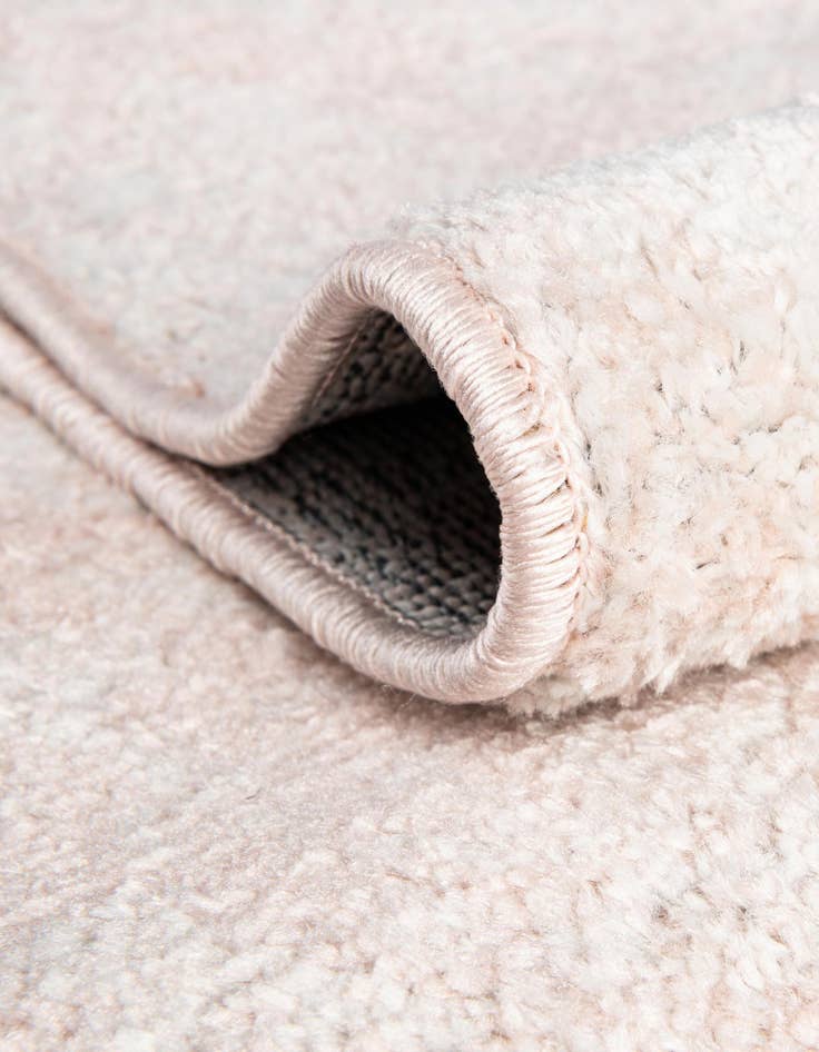 Detail image of 5' 3 x 8' Aurora Oval Rug