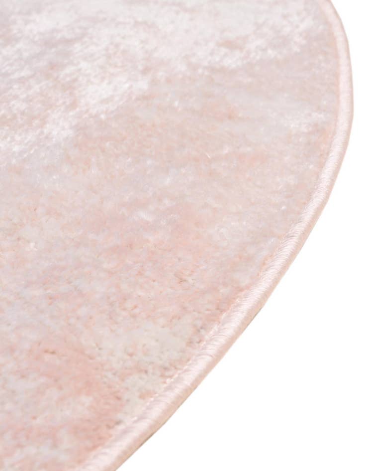 Detail image of 5' 3 x 8' Aurora Oval Rug