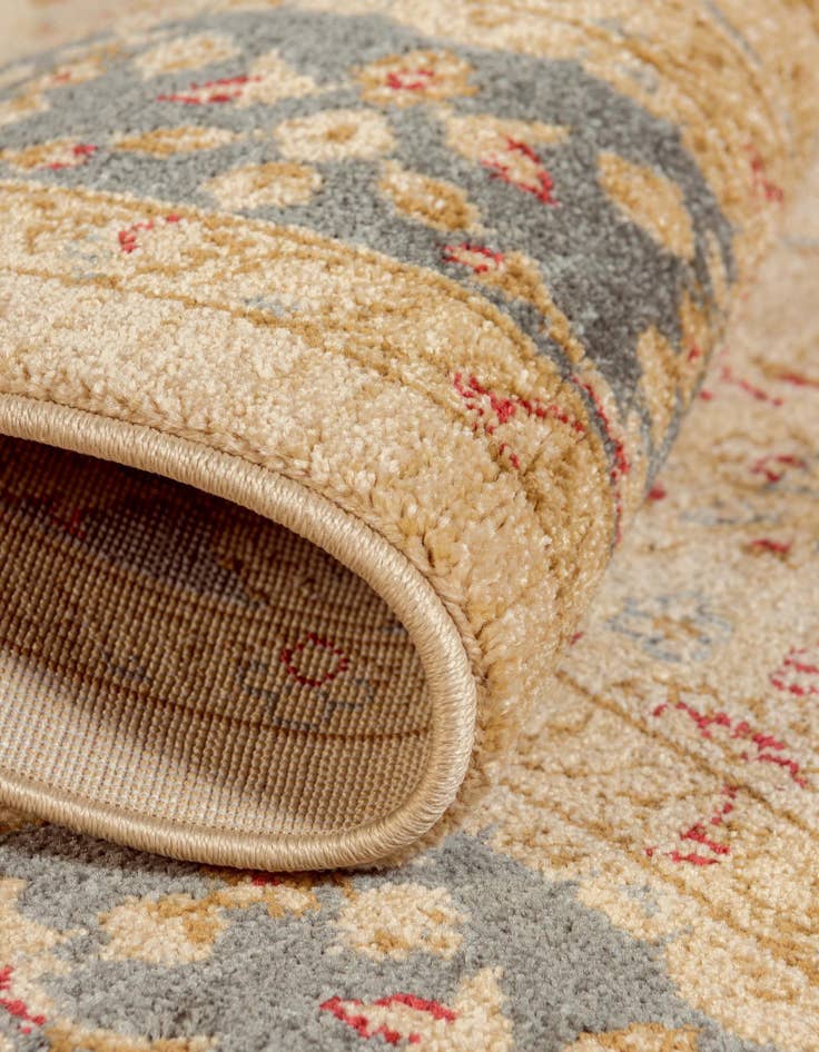 Detail image of 6' x 6' Kensington Round Rug