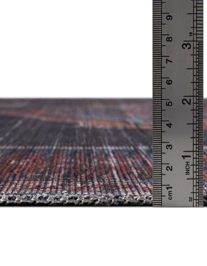 5' 3 x 5' 3 Washable Sisu Round Rug