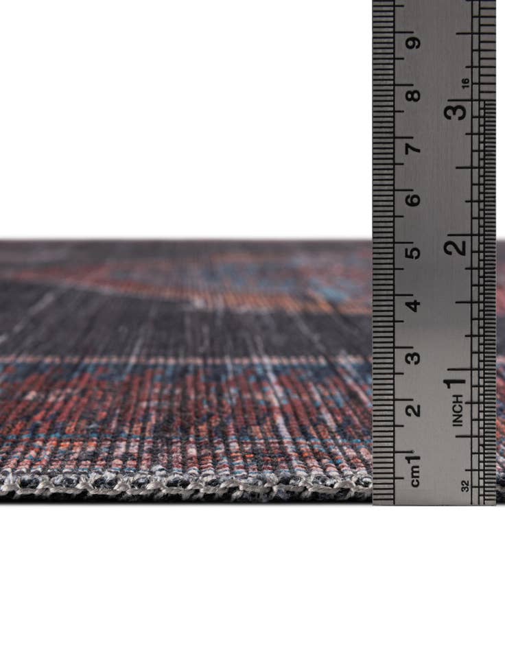 Detail image of 5' 3 x 5' 3 Washable Sisu Round Rug