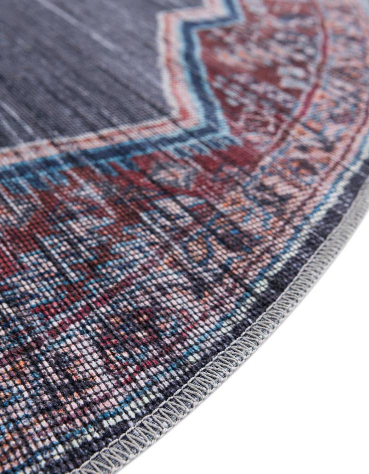 Detail image of 5' 3 x 5' 3 Washable Sisu Round Rug