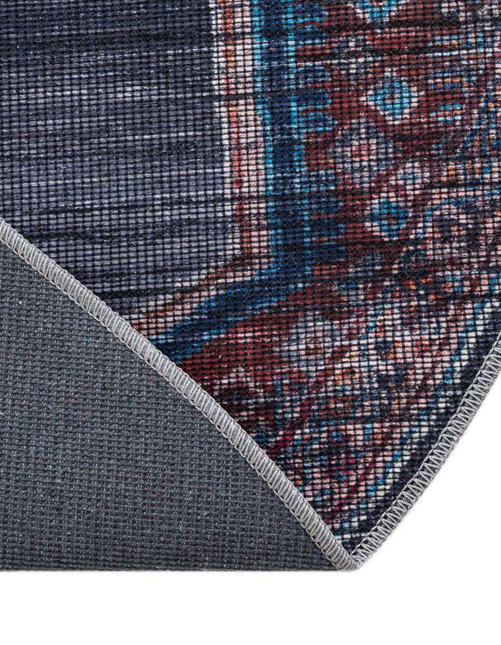 5' 3 x 5' 3 Washable Sisu Round Rug
