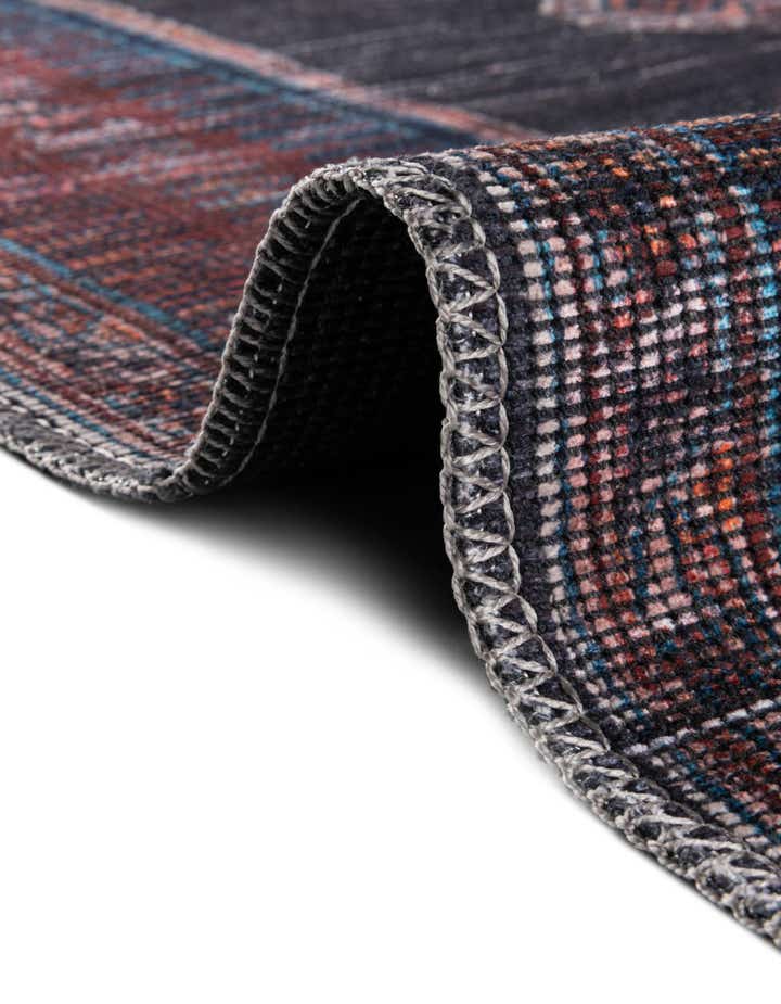 5' 3 x 5' 3 Washable Sisu Round Rug