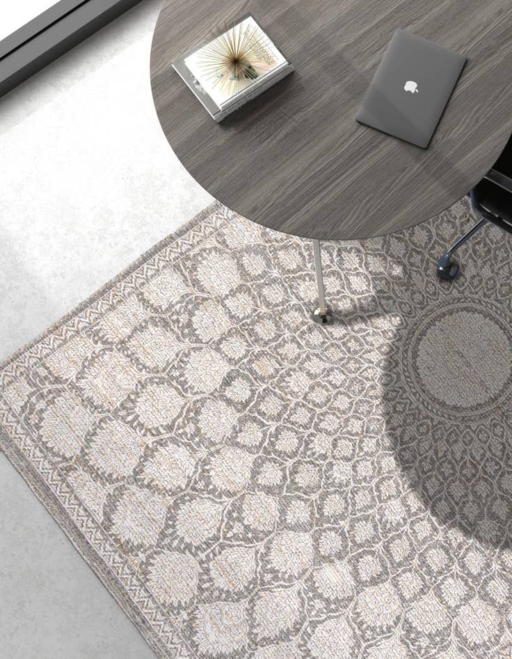 Detail image of 9' x 12' Chenille Jute Rug