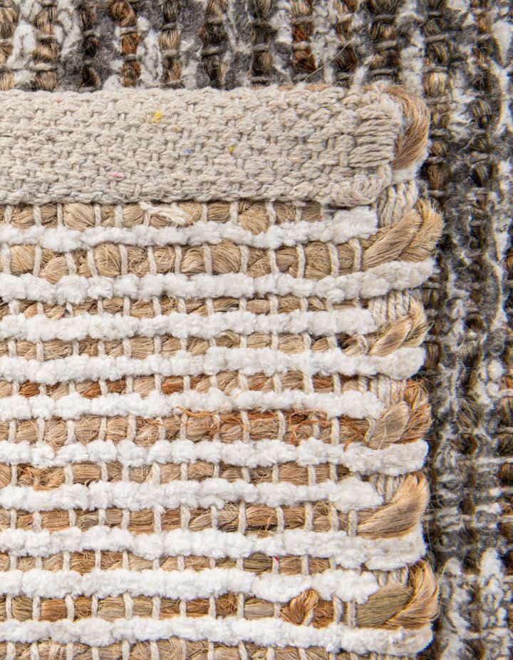 7' 10 x 7' 10 Chenille Jute Square Rug