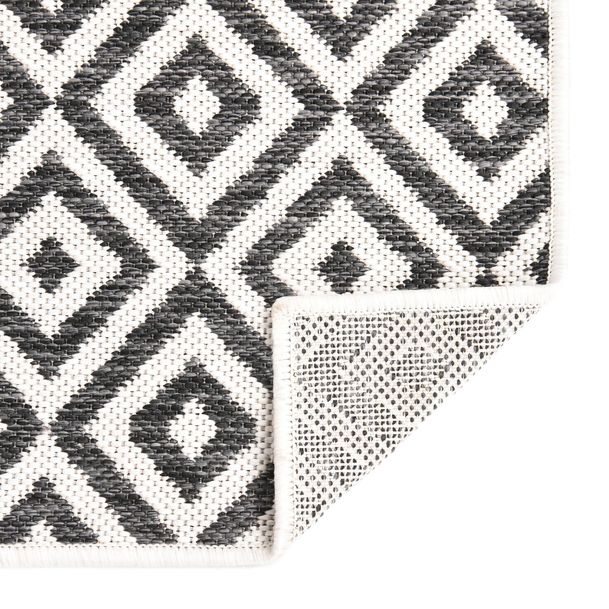 7' 10 x 7' 10 Easy-Clean Jill Zarin Costa Rica Indoor / Outdoor Octagon Rug