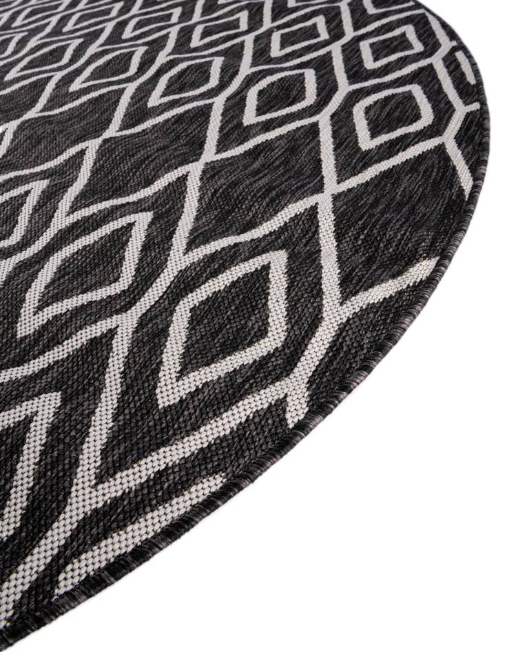 Detail image of 7' 10 x 10'  Washable Jill Zarin Turks and Caicos Indoor / Outdoor Oval Rug