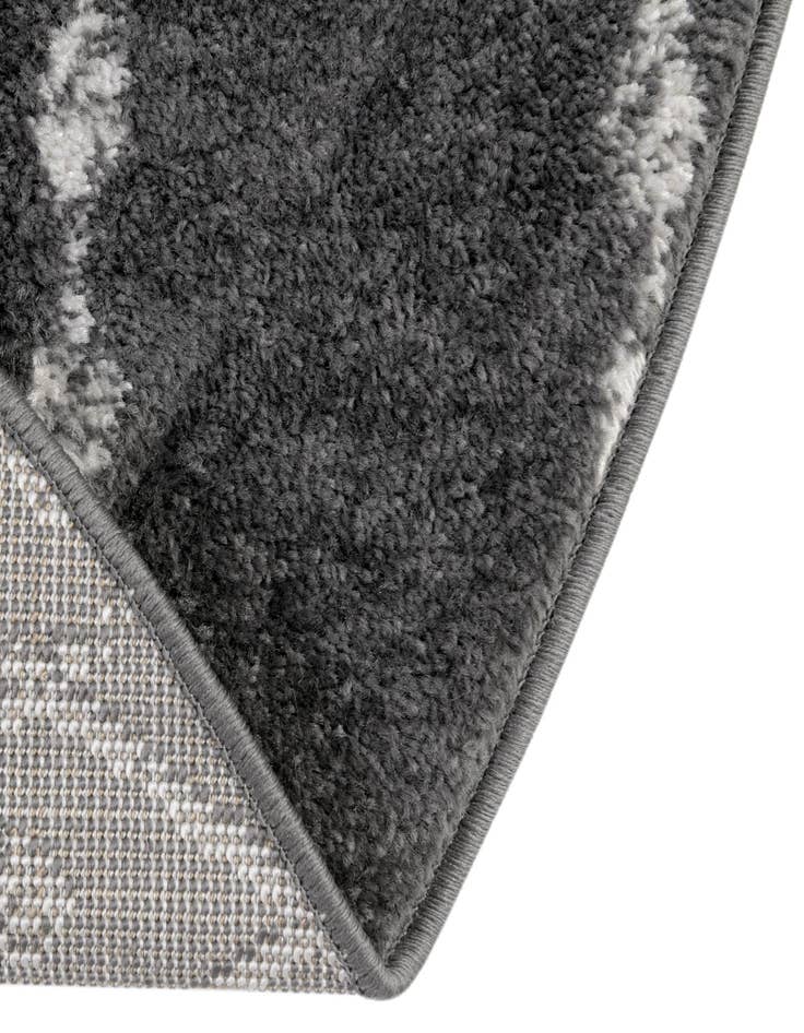 Detail image of 7' 10 x 10' Paxon Trellis Oval Rug
