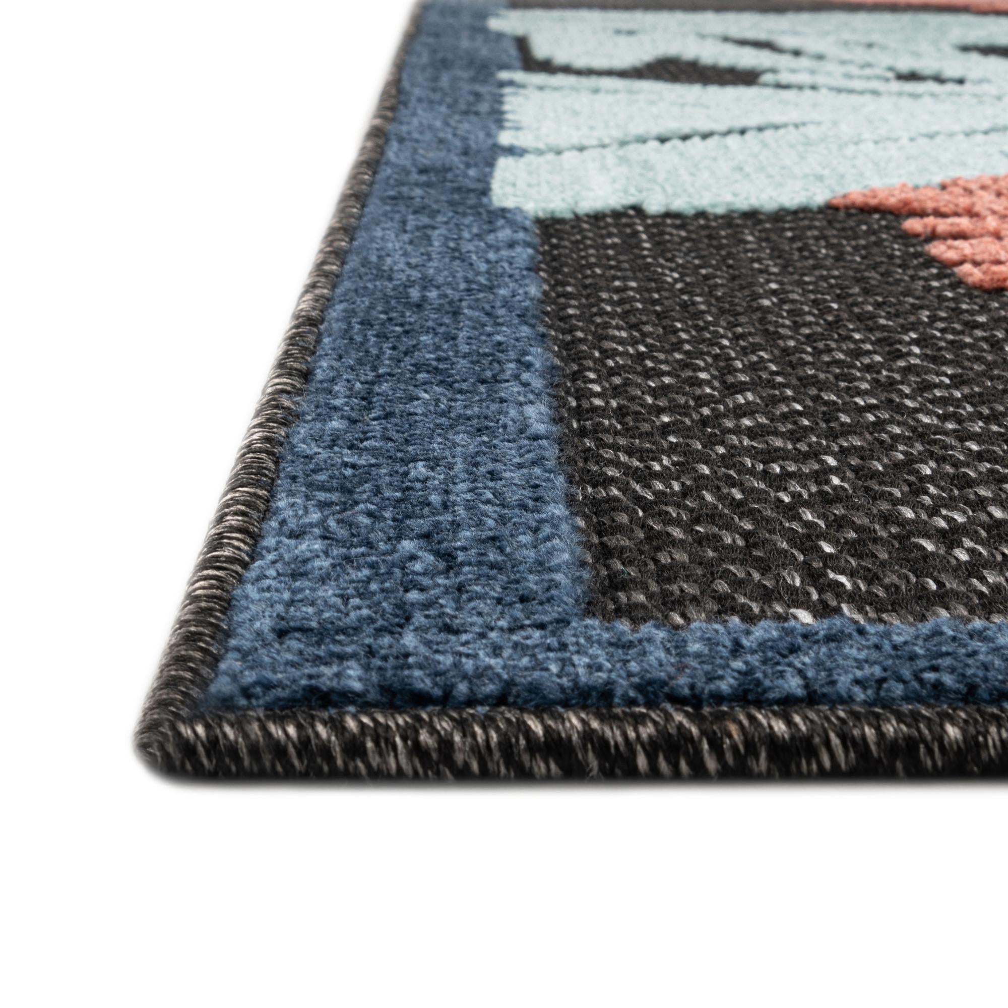 5' 3 x 8' Easy-Clean Belize Indoor / Outdoor Rug