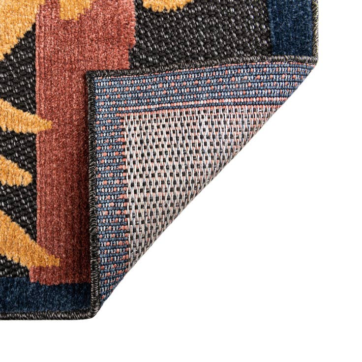 Detail image of 5' 3 x 8' Easy-Clean Belize Indoor / Outdoor Rug