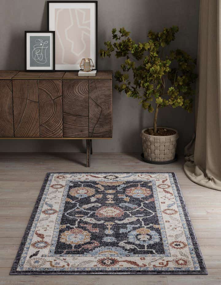 4' x 6' Eco Traditional Rug