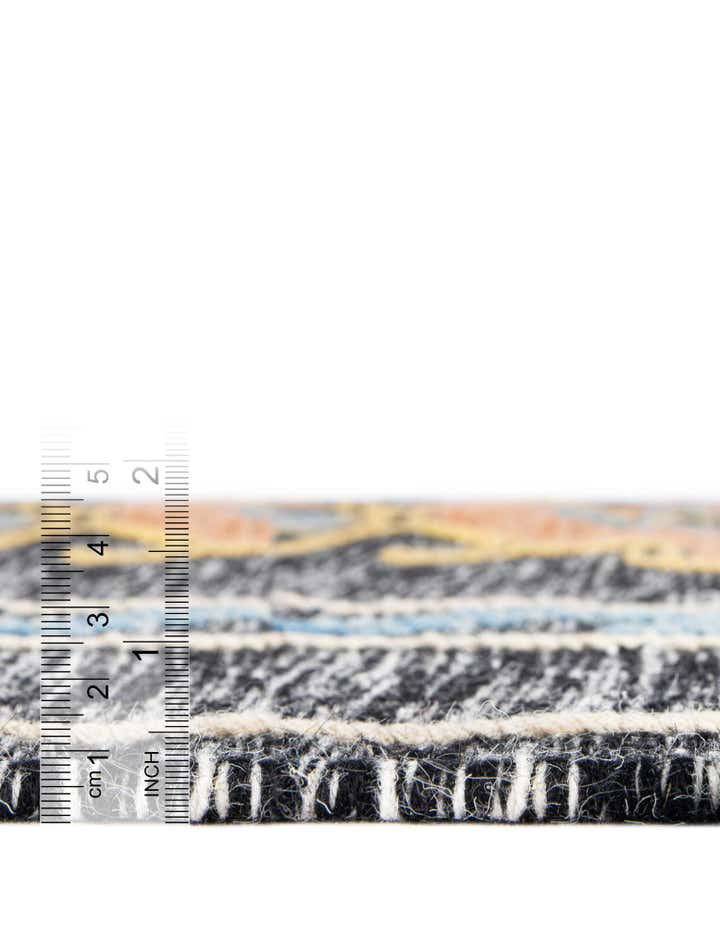 5' 1 x 8' Hand Woven Kilim Wool Rug