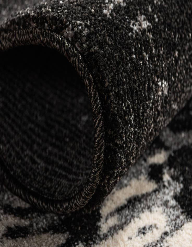 Detail image of 5' x 8' Lattice Rug