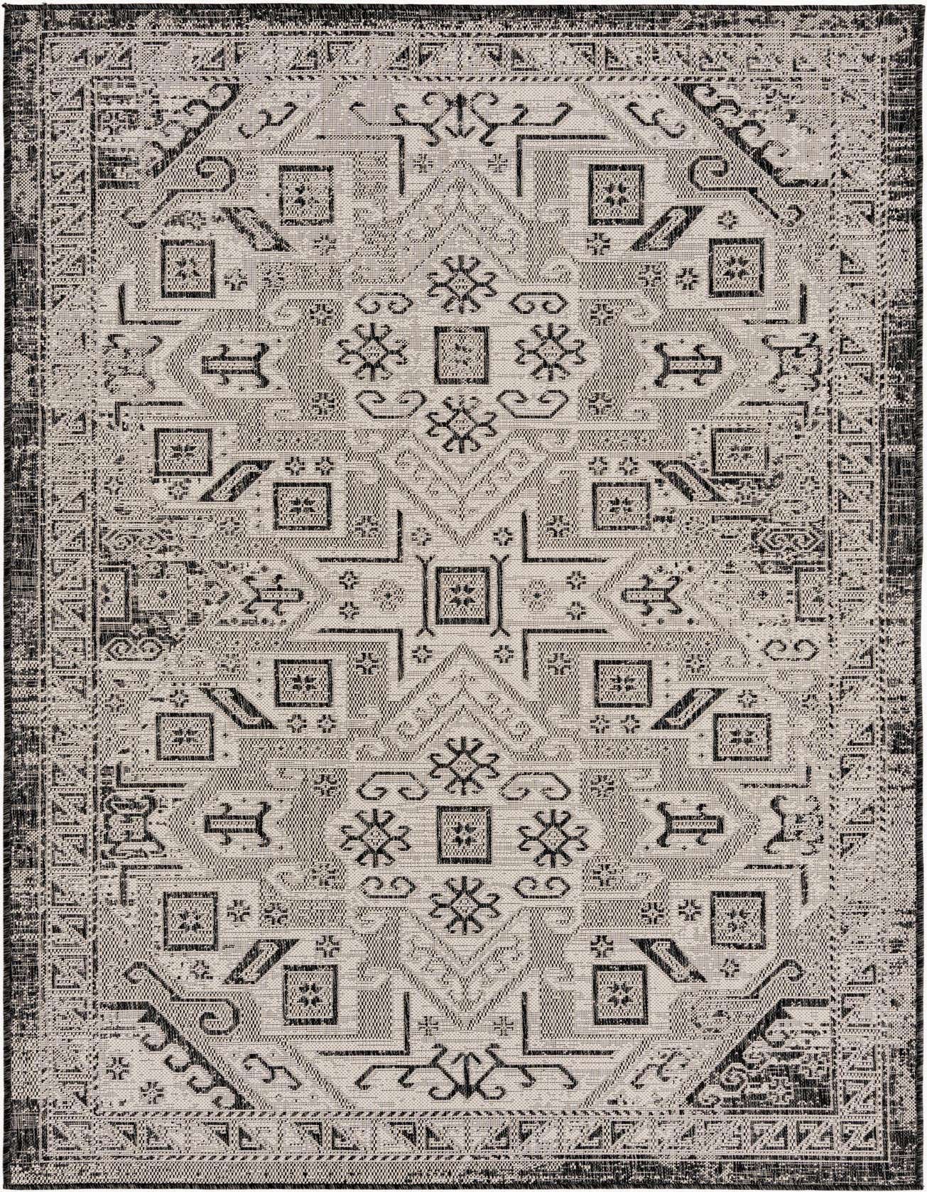 5' 3 x 8' Easy-Clean Aztec Indoor / Outdoor Rug