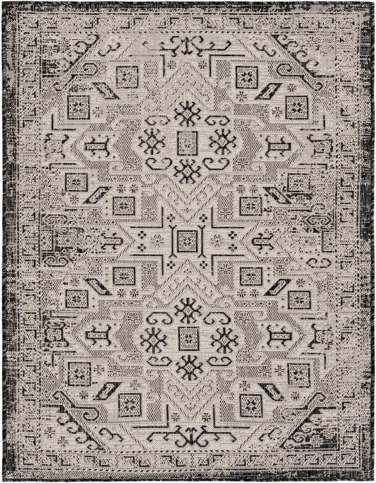 Detail image of 4' x 6' Easy-Clean Aztec Indoor / Outdoor Rug