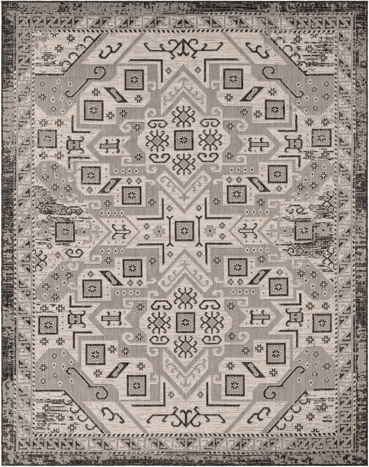 Detail image of 7' 10 x 10' Easy-Clean Aztec Indoor / Outdoor Rug