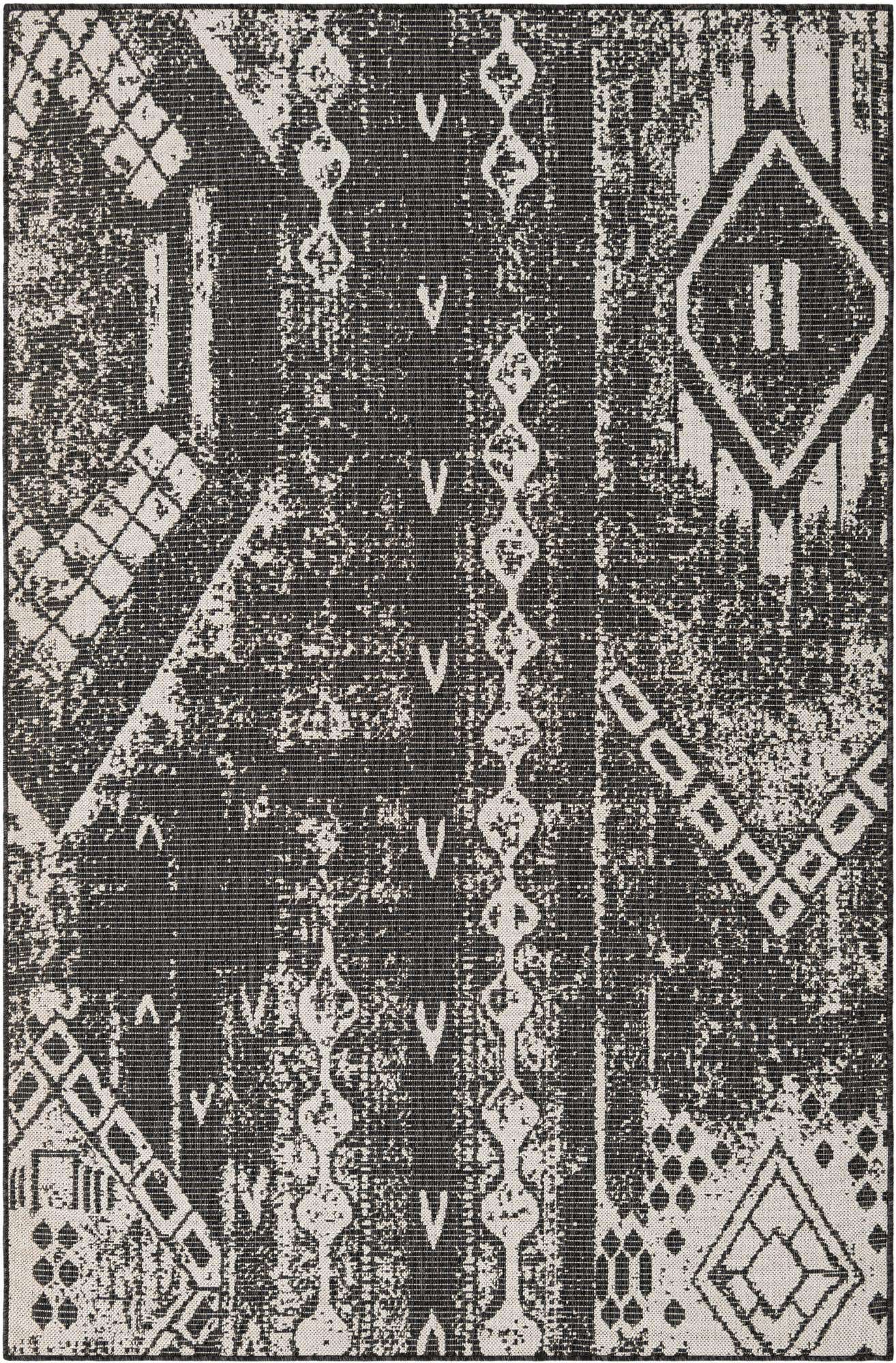 5' 3 x 8' Easy-Clean Bohemian Indoor / Outdoor Rug