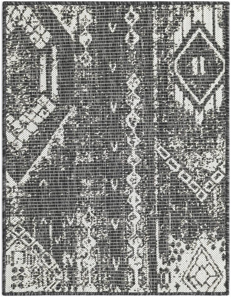 Detail image of 2' x 3' Easy-Clean Bohemian Indoor / Outdoor Rug