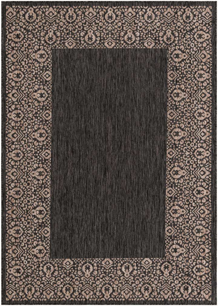 6' x 9' Easy-Clean Border Indoor / Outdoor Rug
