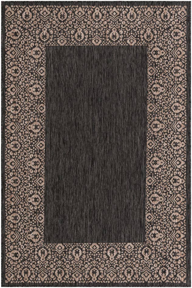 Detail image of 6' x 9' Easy-Clean Border Indoor / Outdoor Rug