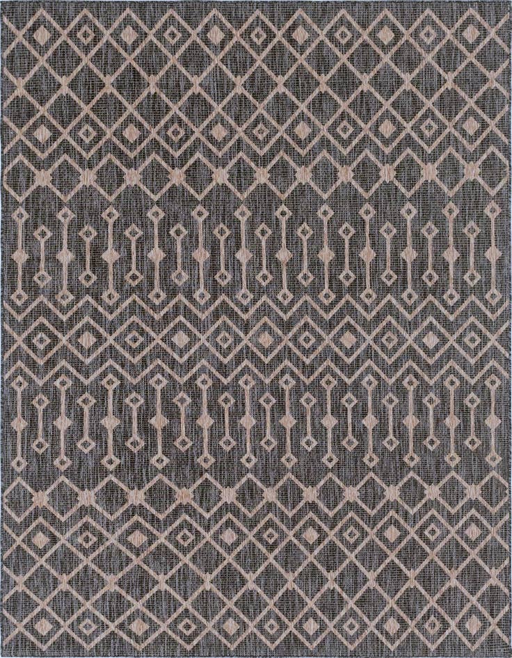 Detail image of 7' x 10' Easy-Clean Lattice Indoor / Outdoor Rug