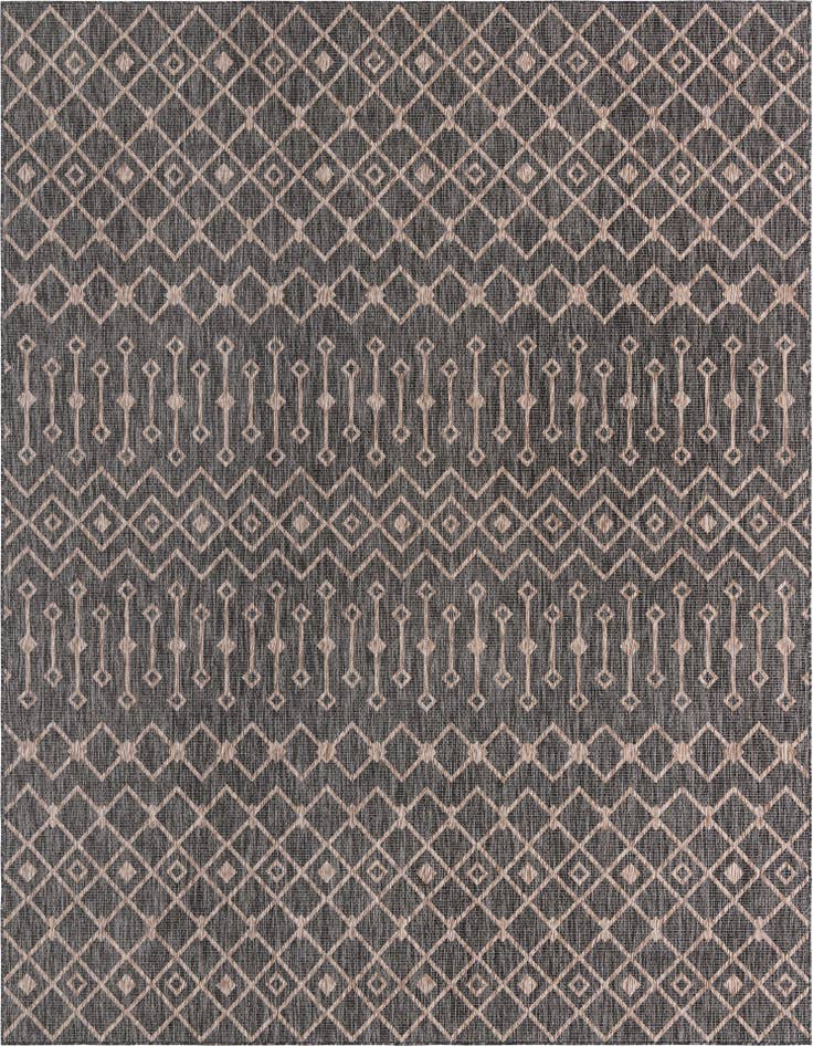 Detail image of 10' x 13' Easy-Clean Lattice Indoor / Outdoor Rug