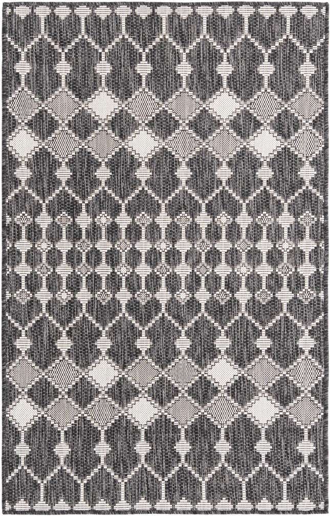 95cm x 160cm Easy-Clean Lattice Indoor / Outdoor Rug